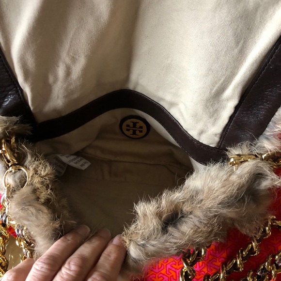 Tory Burch Genuine Rabbit Fur Crossbody Bag - Picture 5 of 7